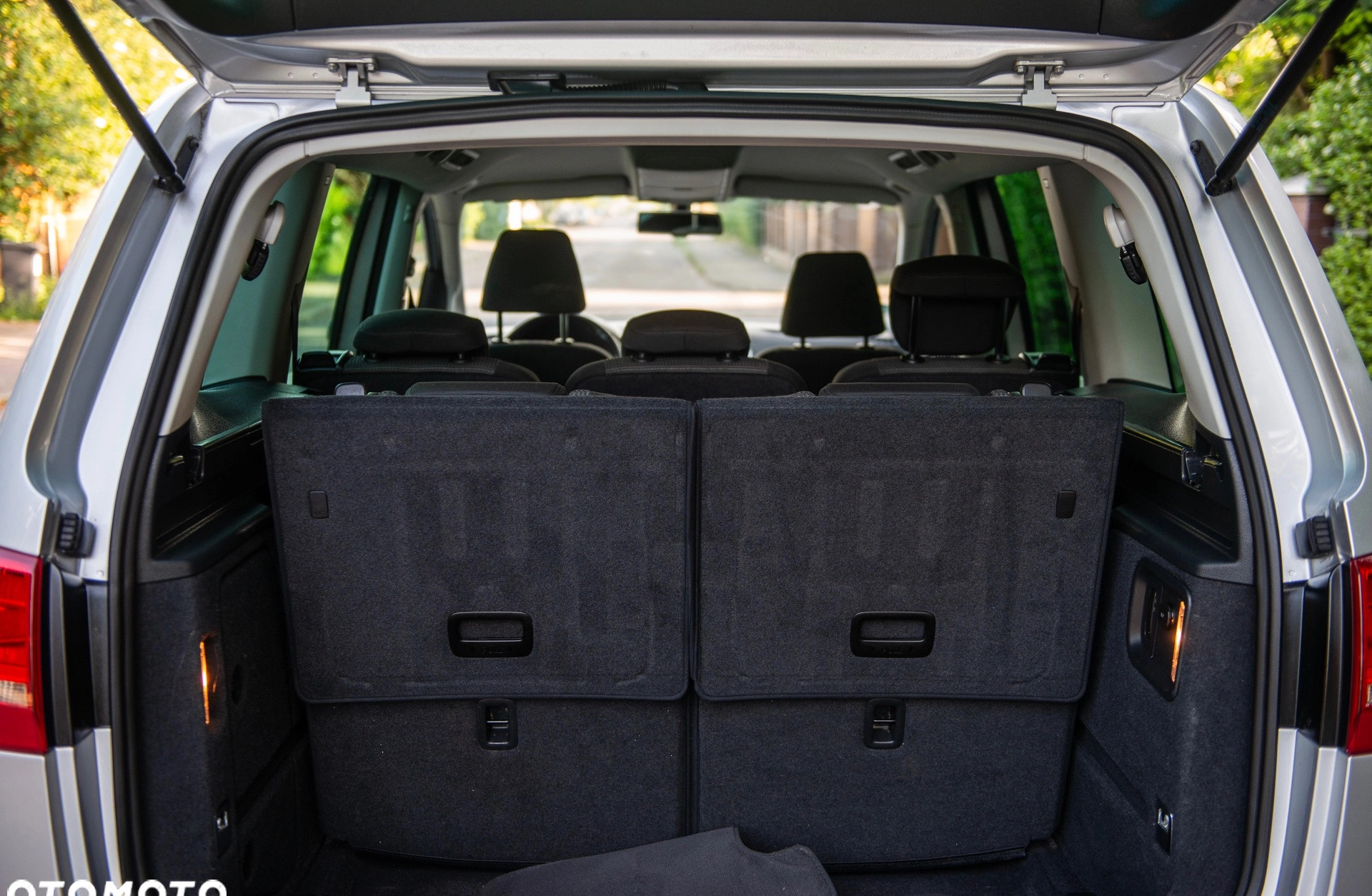 Volkswagen Sharan cena 42900 przebieg: 185000, rok produkcji 2011 z Szczecin małe 781